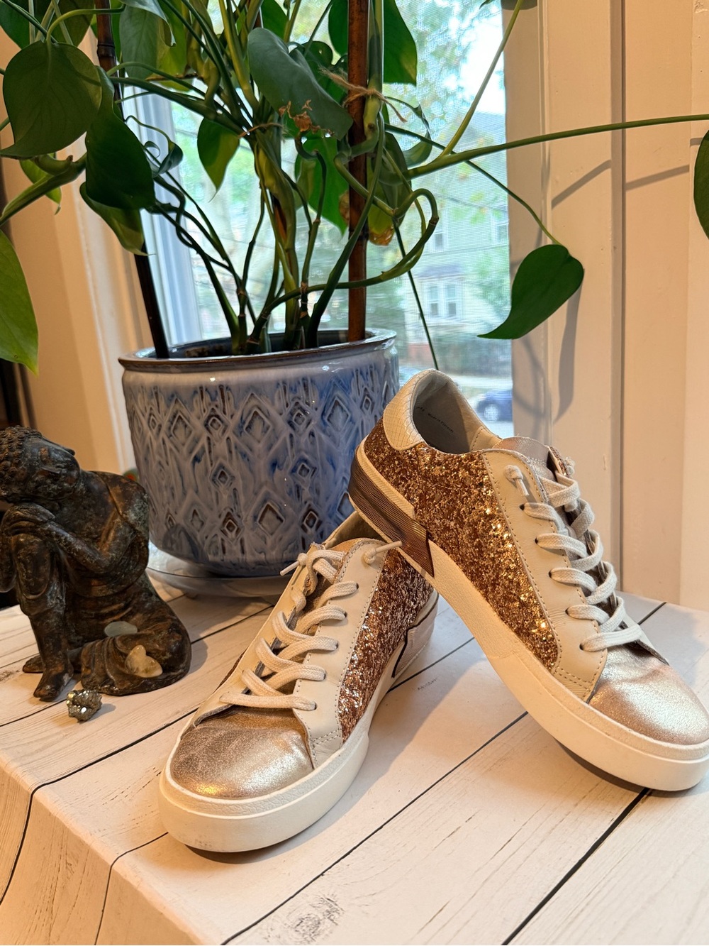 Dolce Vita | Metallic Rose Gold Glitter Lace-Up Sneakers